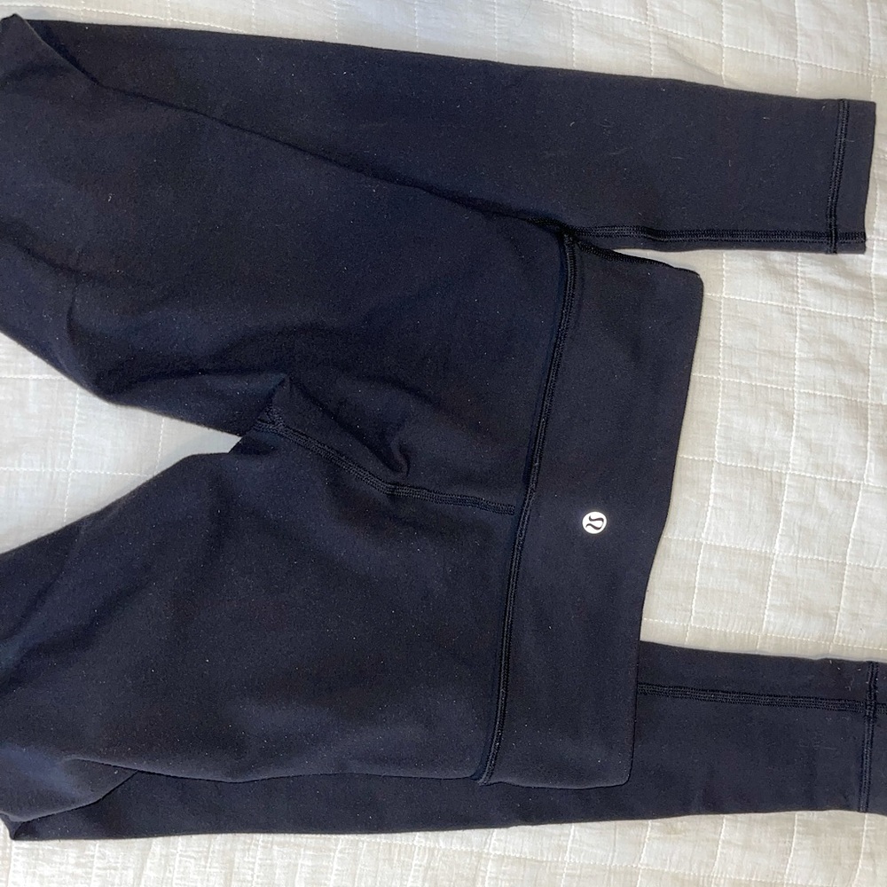 Lulu black leggings